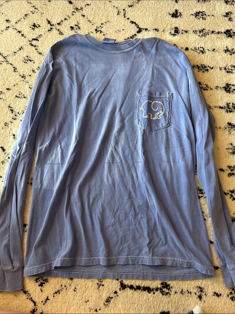 ivory ella Long-Sleeve Pocket Tee in Dusty Blue